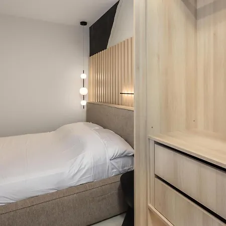 Awesome Apartment In Novi Vinodolski With Wifi
